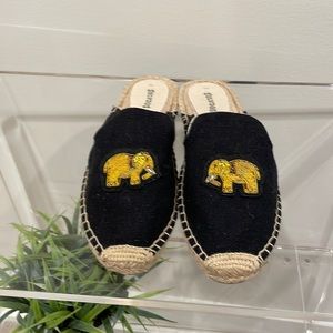 New, Soludos no slides, sandals, size 8